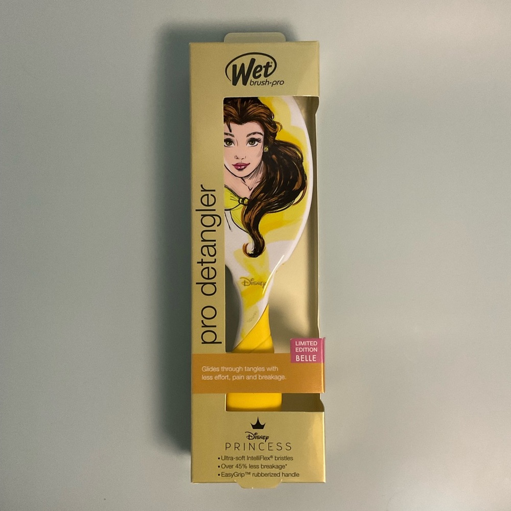 Disney Princess Belle Hair Detangler Brush - Yellow